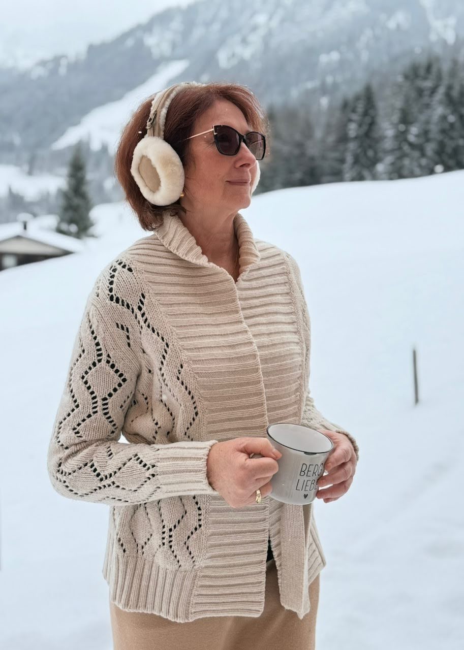 Kuschelige Ohrwärmer aus Lammfell und Rauleder Design Ohrschützer creme
