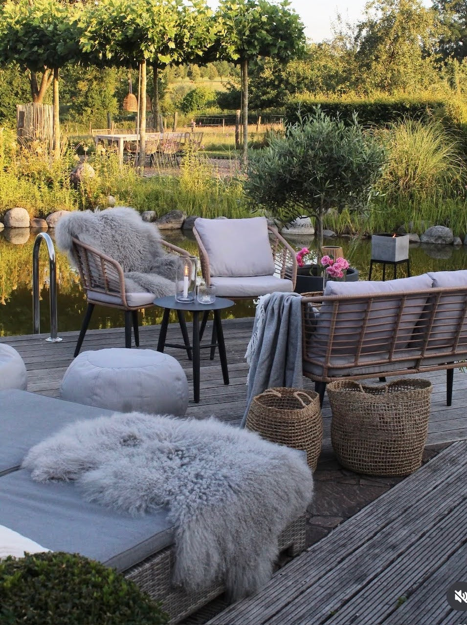 Tibet Lammfell in hellgrau